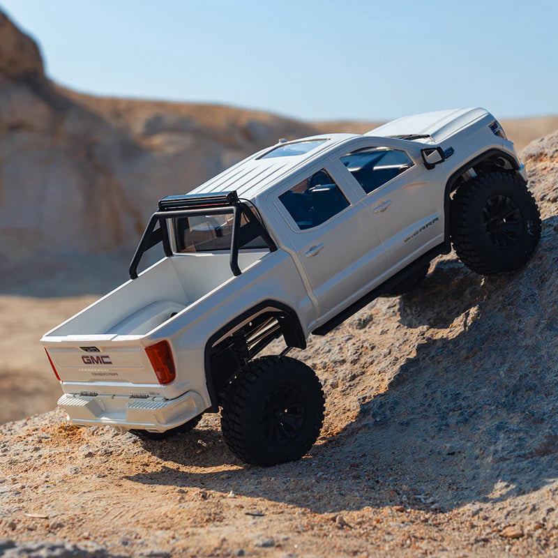 FMS FCX18S 1/18 Scale GMC Sierra S Brushless - RTR