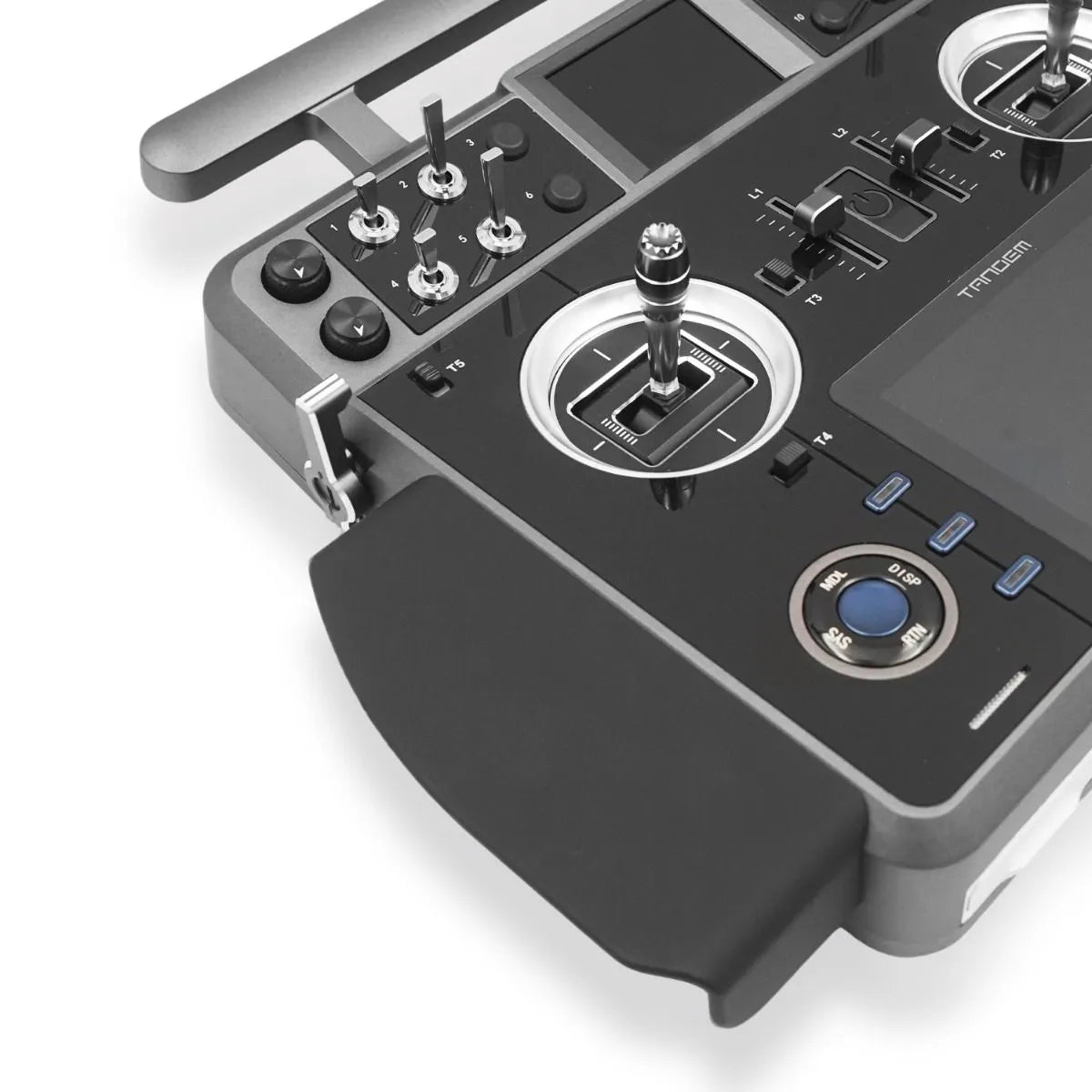 FrSky Tandem XE Dual Band 2.4Ghz | 900Mhz - Tray Transmitter With Case